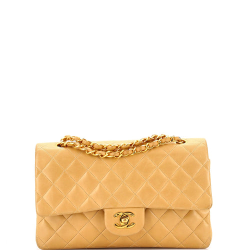 CHANEL Vintage Classic Double Flap Bag Quilted Lambskin Medium