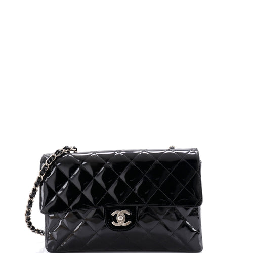 CHANEL Vintage Classic Single Flap Bag Quilted Patent Medium