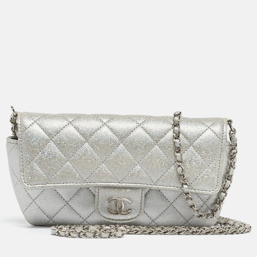 Silver Iridescent Caviar Quilted Leather Glassed Case with Chain