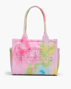 src:https://media.marcjacobs.com/match/product_style_code/2p6htt006h02/nrf/682/sequence/main/