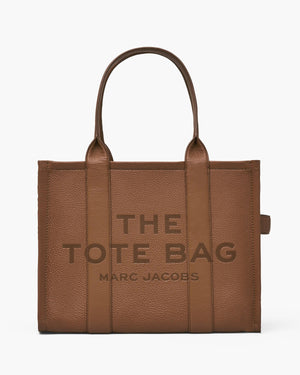 src:https://media.marcjacobs.com/match/product_style_code/h020l01fa21/nrf/212/sequence/main/