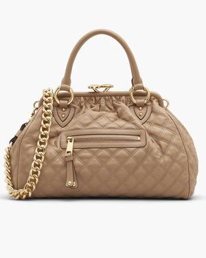 src:https://media.marcjacobs.com/match/product_style_code/2s3hsc002h03/nrf/230/sequence/main/