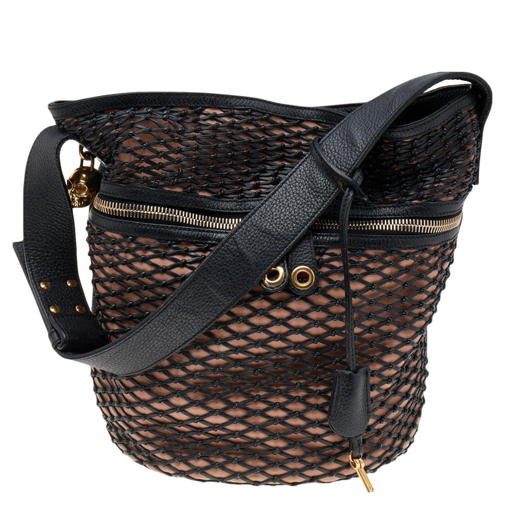 Alexander Mcqueen Black/Peach Woven Detail Leather Skull Bucket Bag