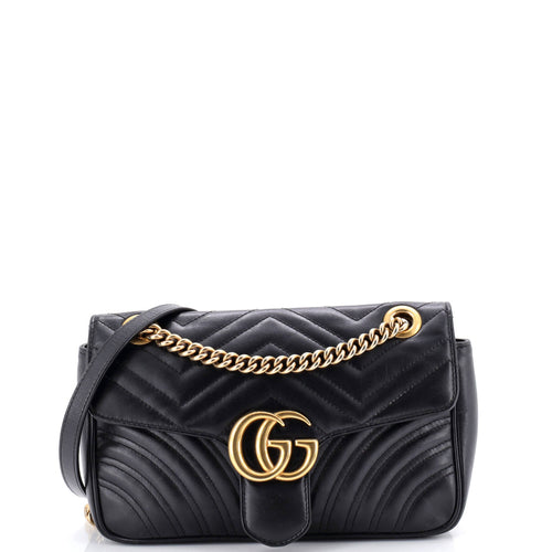 GUCCI GG Marmont Flap Bag Matelasse Leather Medium