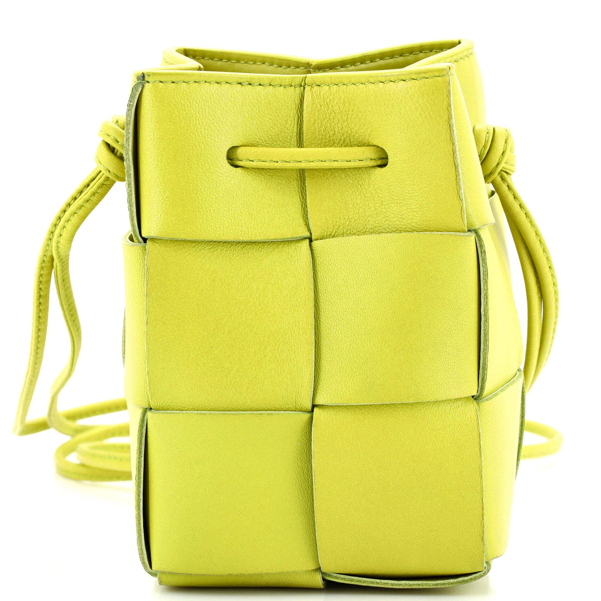 Bottega Veneta Cassette Bucket Bag Maxi Intrecciato Leather with Beaded Details Mini