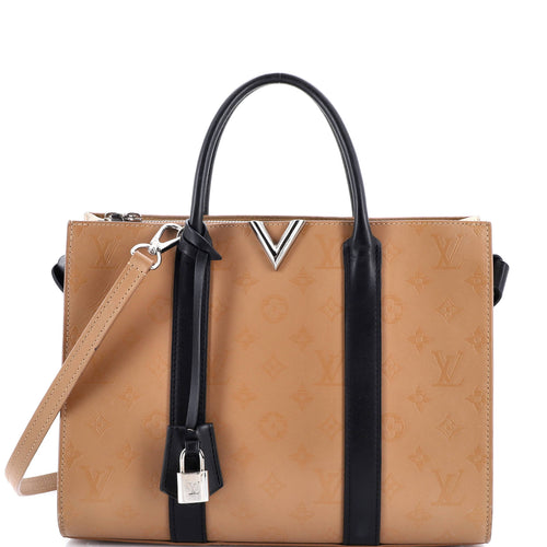 Very Tote Monogram Leather MM