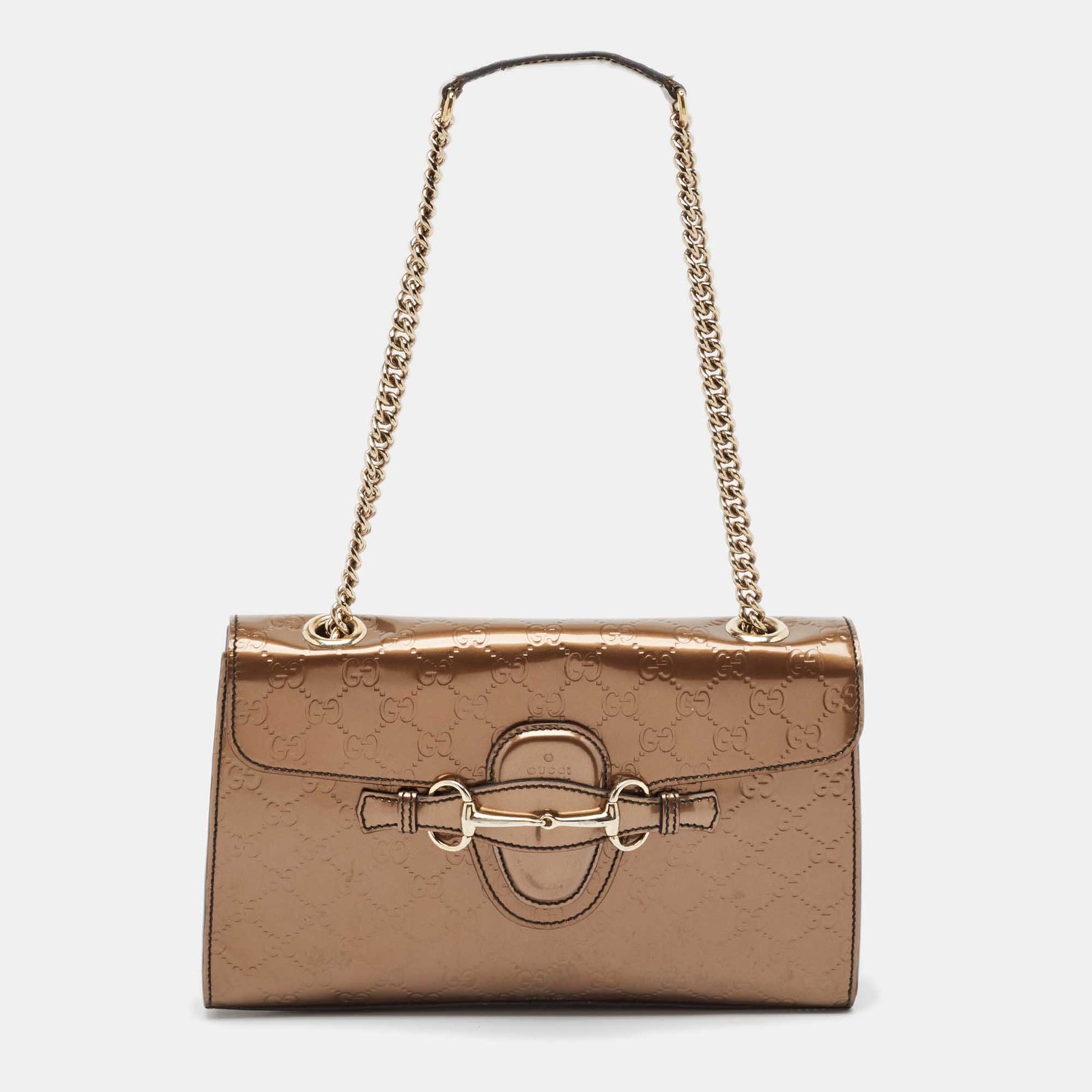 Gucci Bronzefarbene, mittelgroße Emily-Schultertasche aus Lackleder von Guccissima mit Kette