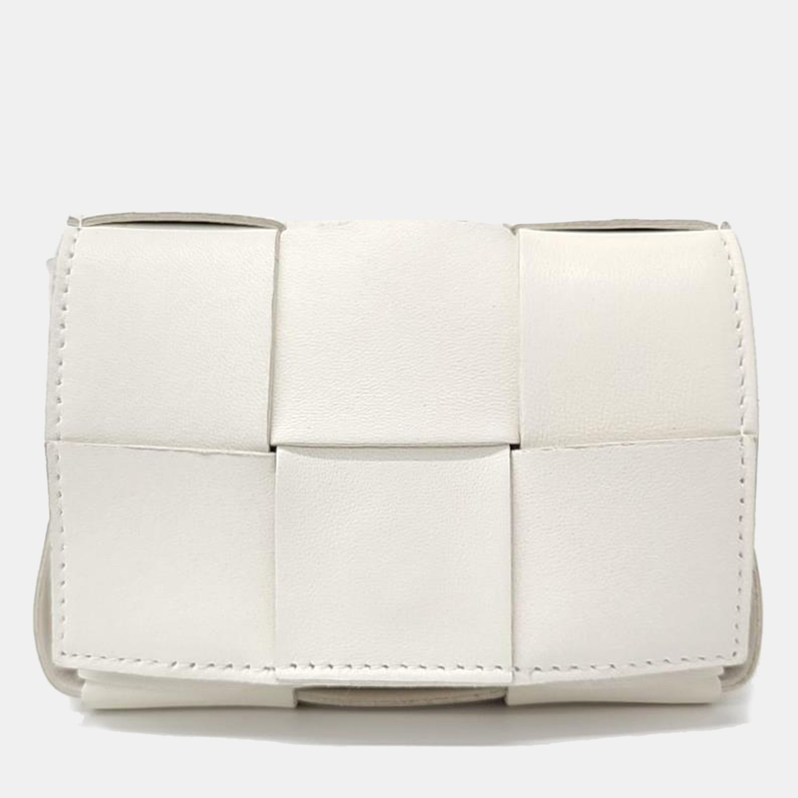 Bottega Veneta Sac bandoulière Cassette en cuir d'agneau blanc Intrecciato