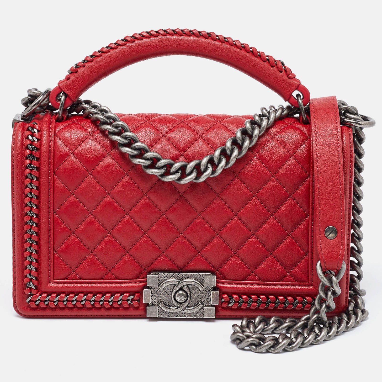 Chanel Sac à rabat en cuir matelassé rouge avec chaîne moyenne autour du garçon