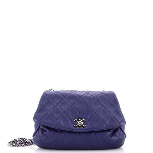 CHANEL CC Curvy Flap Bag Quilted Calfskin Jumbo