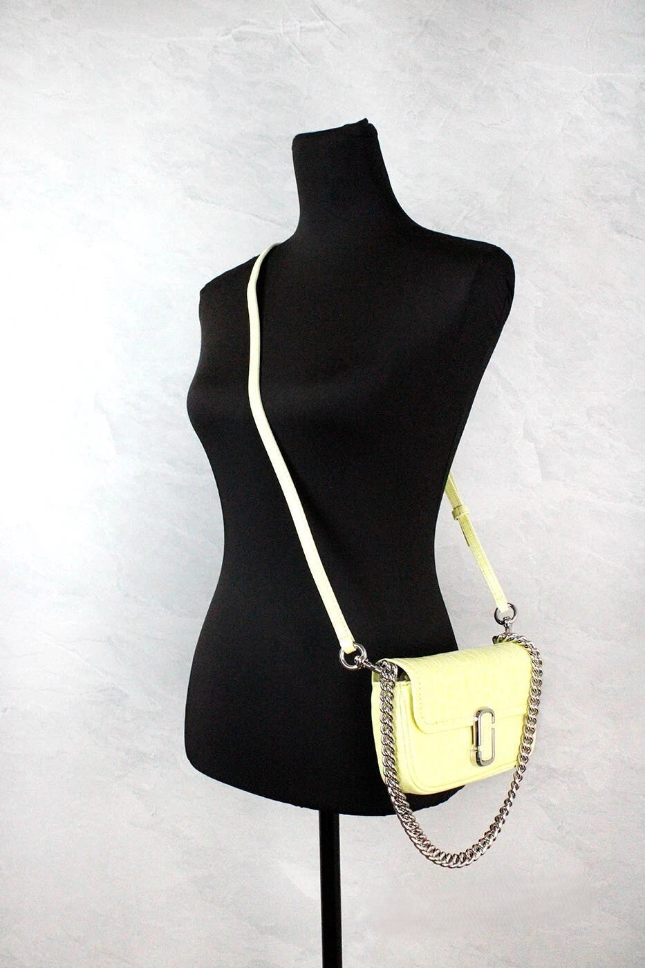 Marc Jacobs Marc Jacobs Nylon Crossbody Crossbody Embossed Leather Crossbody Bag - Yellow