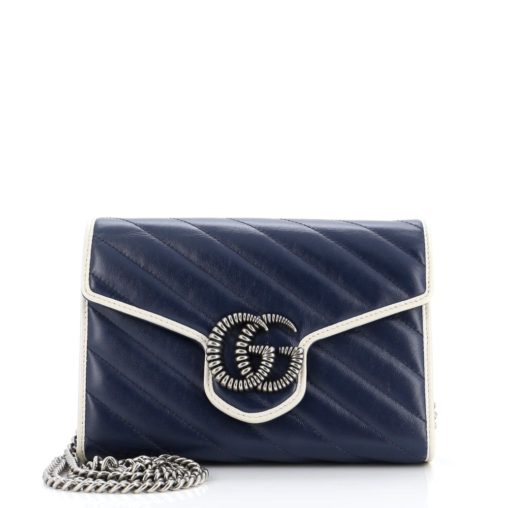 GUCCI GG Marmont Kettenbrieftasche Diagonal gestepptes Leder Mini