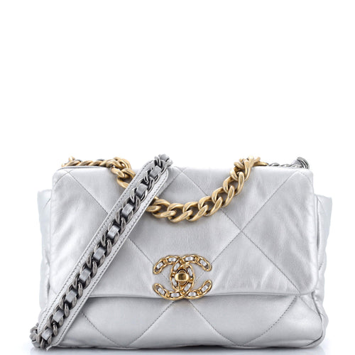 CHANEL 19 Flap Bag Quilted Leather Medium