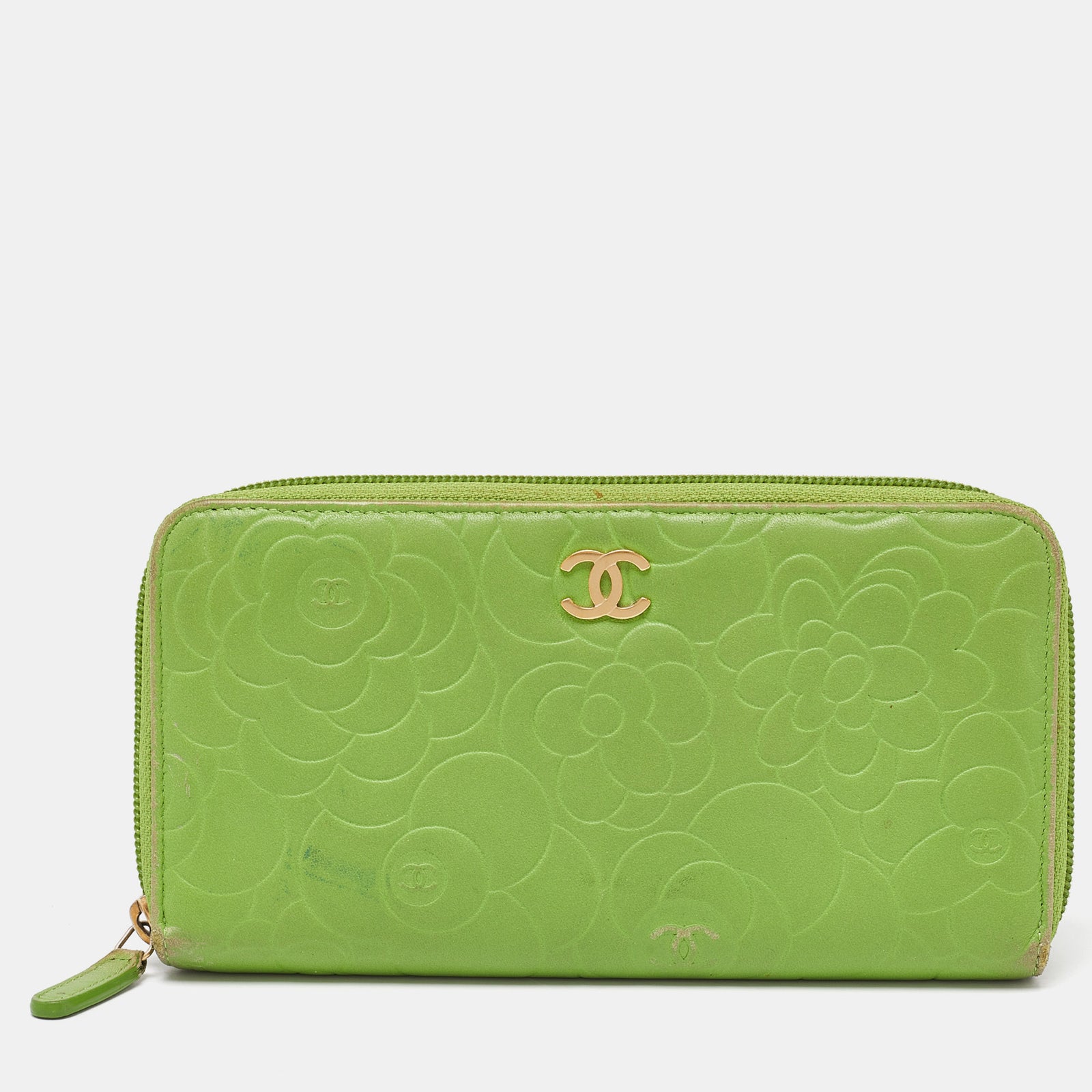 Chanel Portefeuille zippé en cuir vert camélia