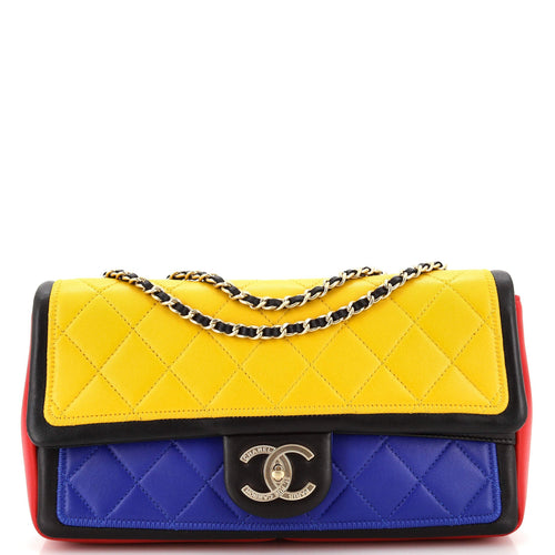 CHANEL Graphic Flap Bag Quilted Calfskin Medium