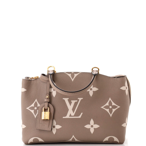 Petit Palais Handbag Bicolor Monogram Empreinte Giant