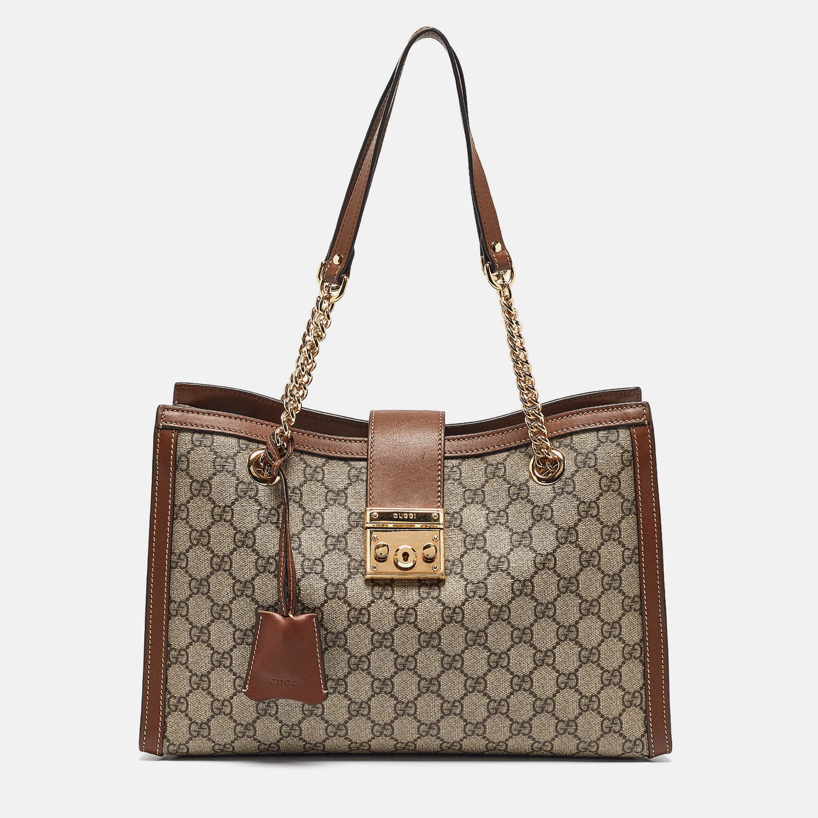 Gucci Mittelgroße Schultertasche mit Vorhängeschloss aus GG Supreme-Canvas in Braun/Beige