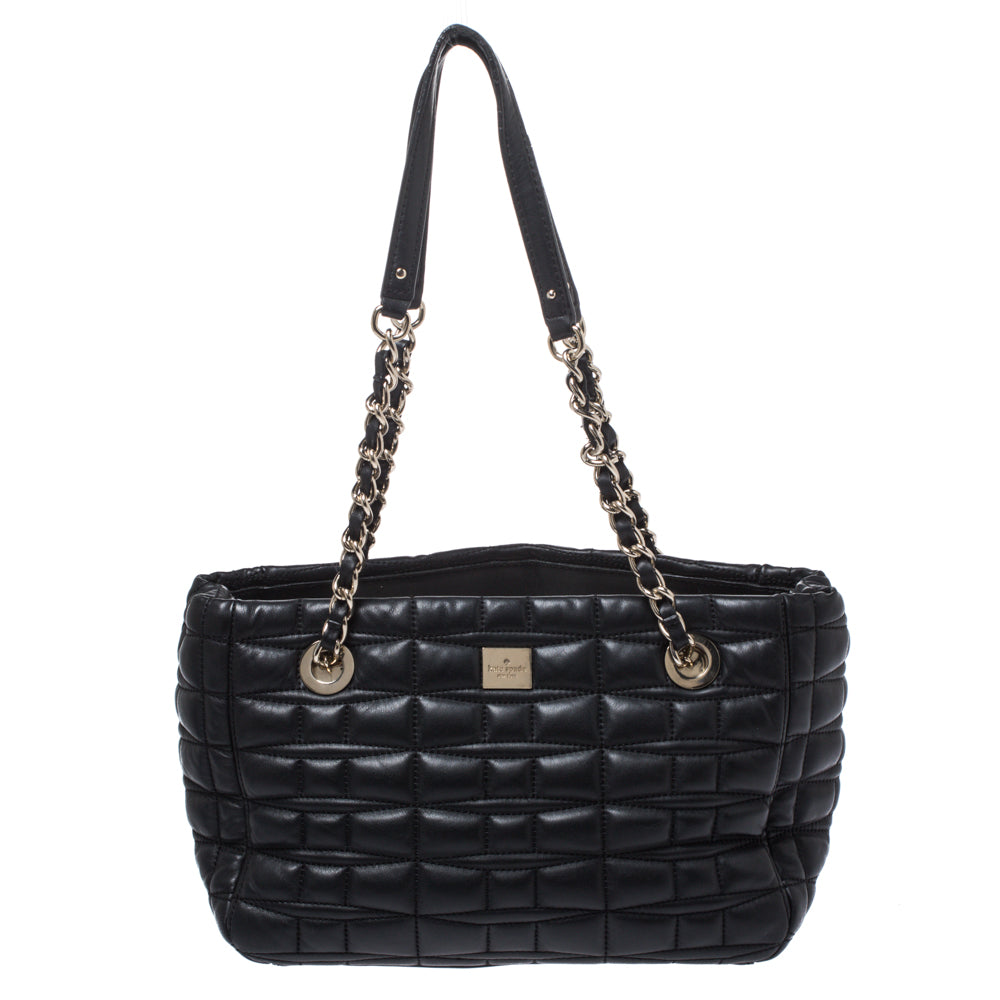 Kate Spade Schwarze, quadratische Tragetasche aus gestepptem Leder mit Kette