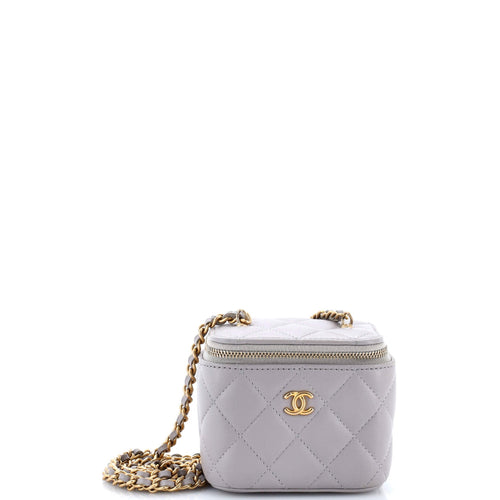 CHANEL Pearl Crush Vanity Case with Chain Quilted Lambskin Mini