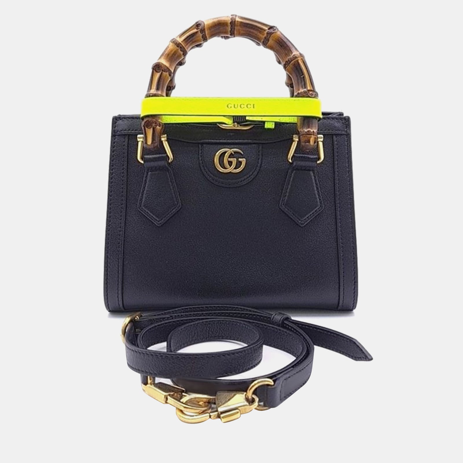 Gucci Mini sac à main Diana en cuir noir et bambou