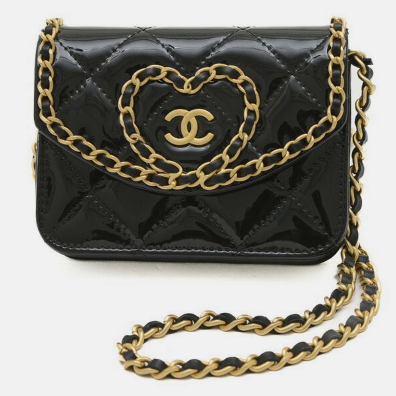 Chanel Schwarzes Lackleder CC Herz-Portemonnaie mit Kette