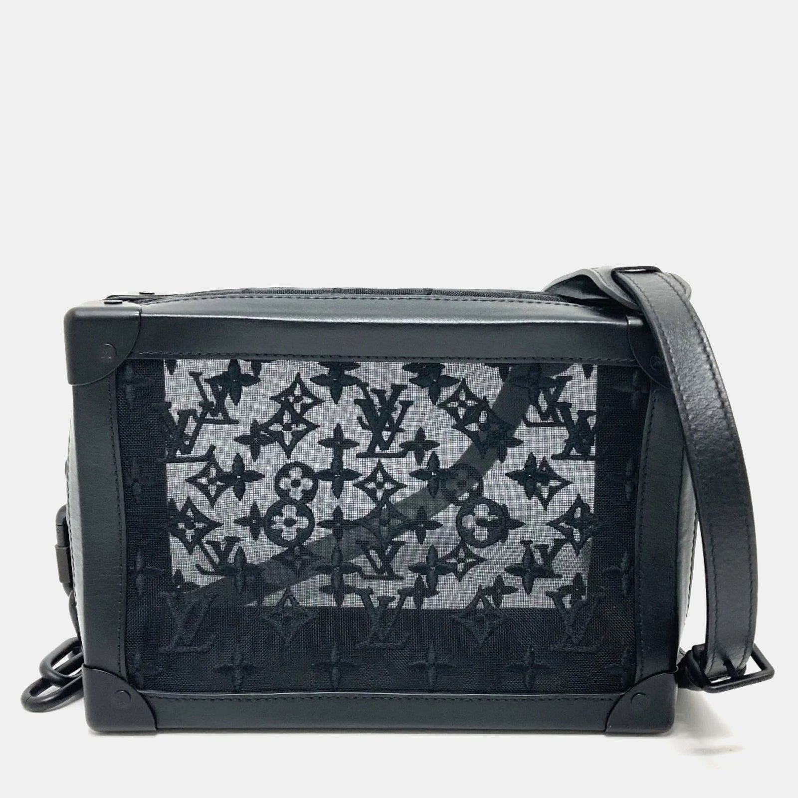 Louis Vuitton Sac à bandoulière souple en maille monogrammée noire