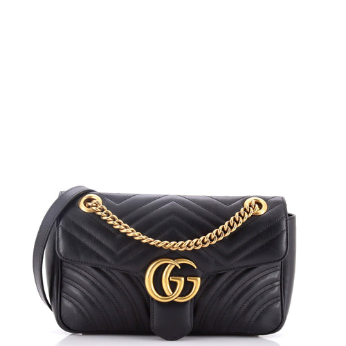 GUCCI GG Marmont Flap Bag Matelasse Leather Medium