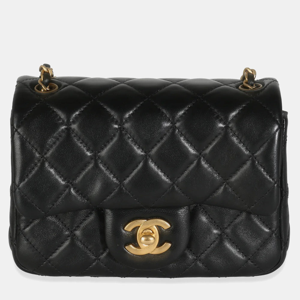 Mini sac à rabat en cuir d'agneau matelassé noir 22C Pearl Crush