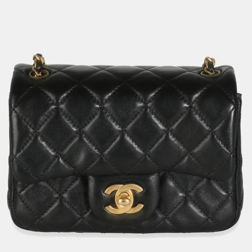 22C Black Quilted Lambskin Pearl Crush Mini Flap Bag