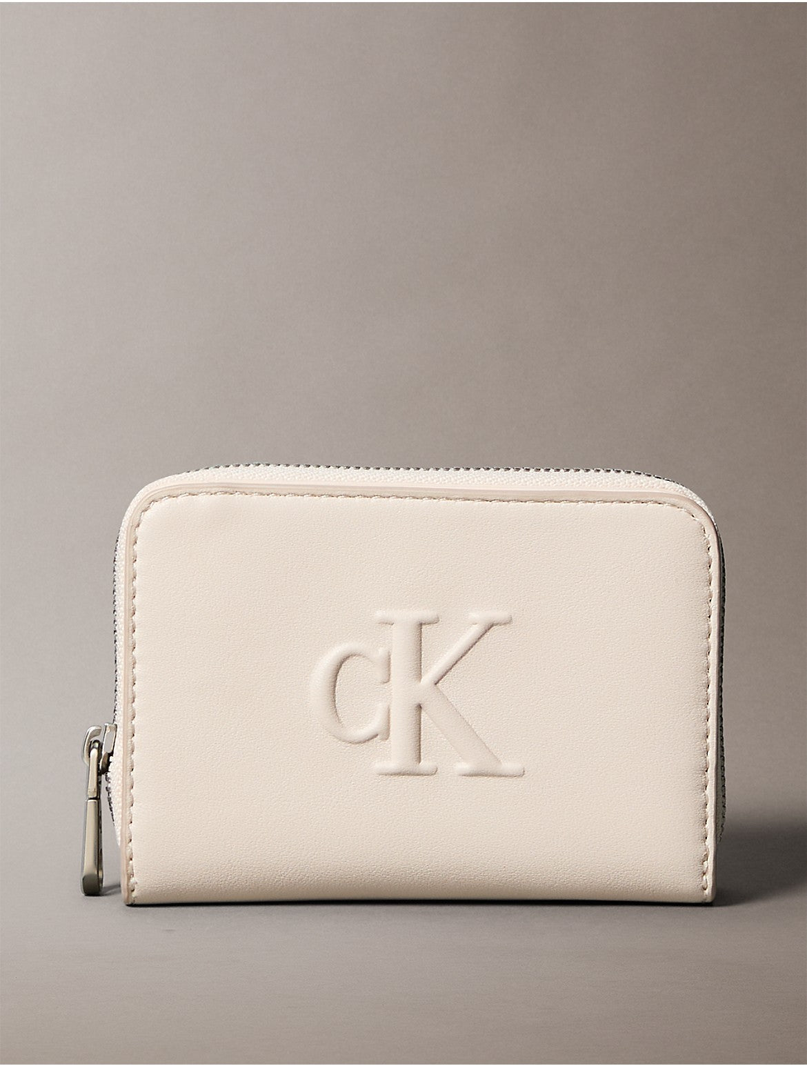 Calvin Klein Women's Sculpted Impression Wallet - Pink