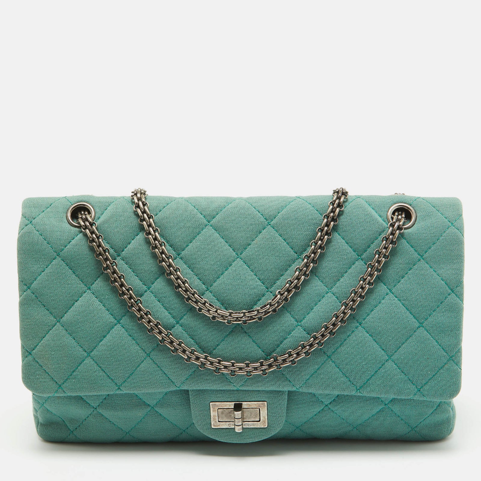 Chanel Sac à rabat 2.55 en jersey vert clair Classic 227 Reissue