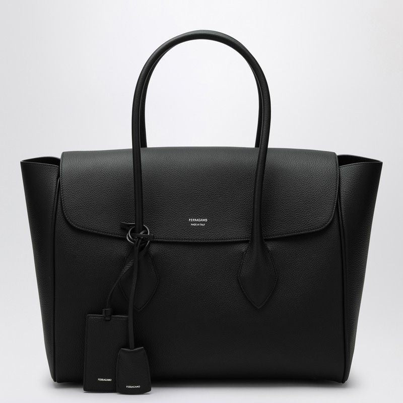 Ferragamo Men's Classic Medium Tote Bag in Black | 0769690LE