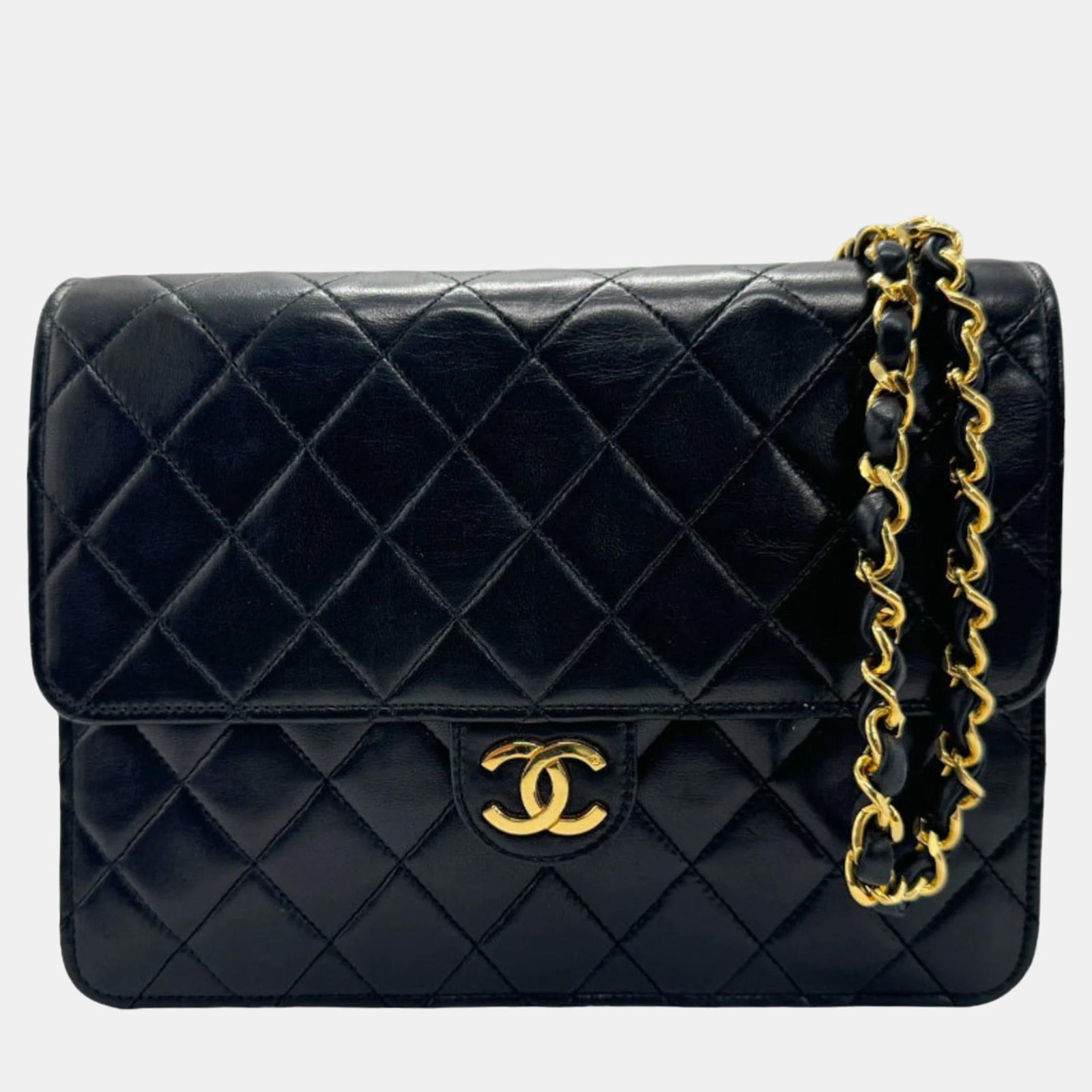 Chanel Schwarze Umhängetasche aus Leder mit Klappe