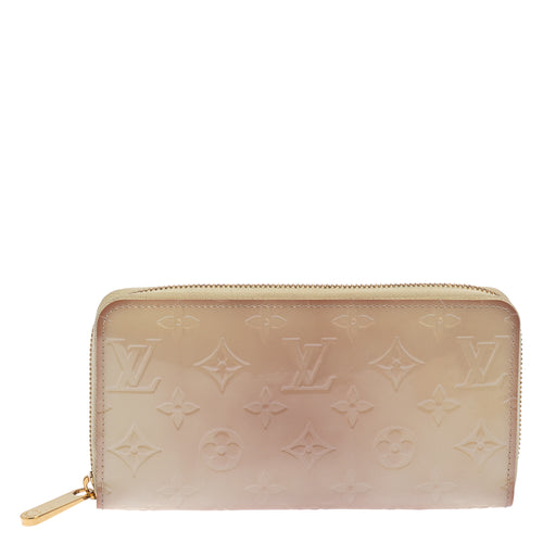 Cream White Monogram Vernis Zippy Wallet