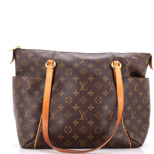 Totally Handbag Monogram Canvas GM