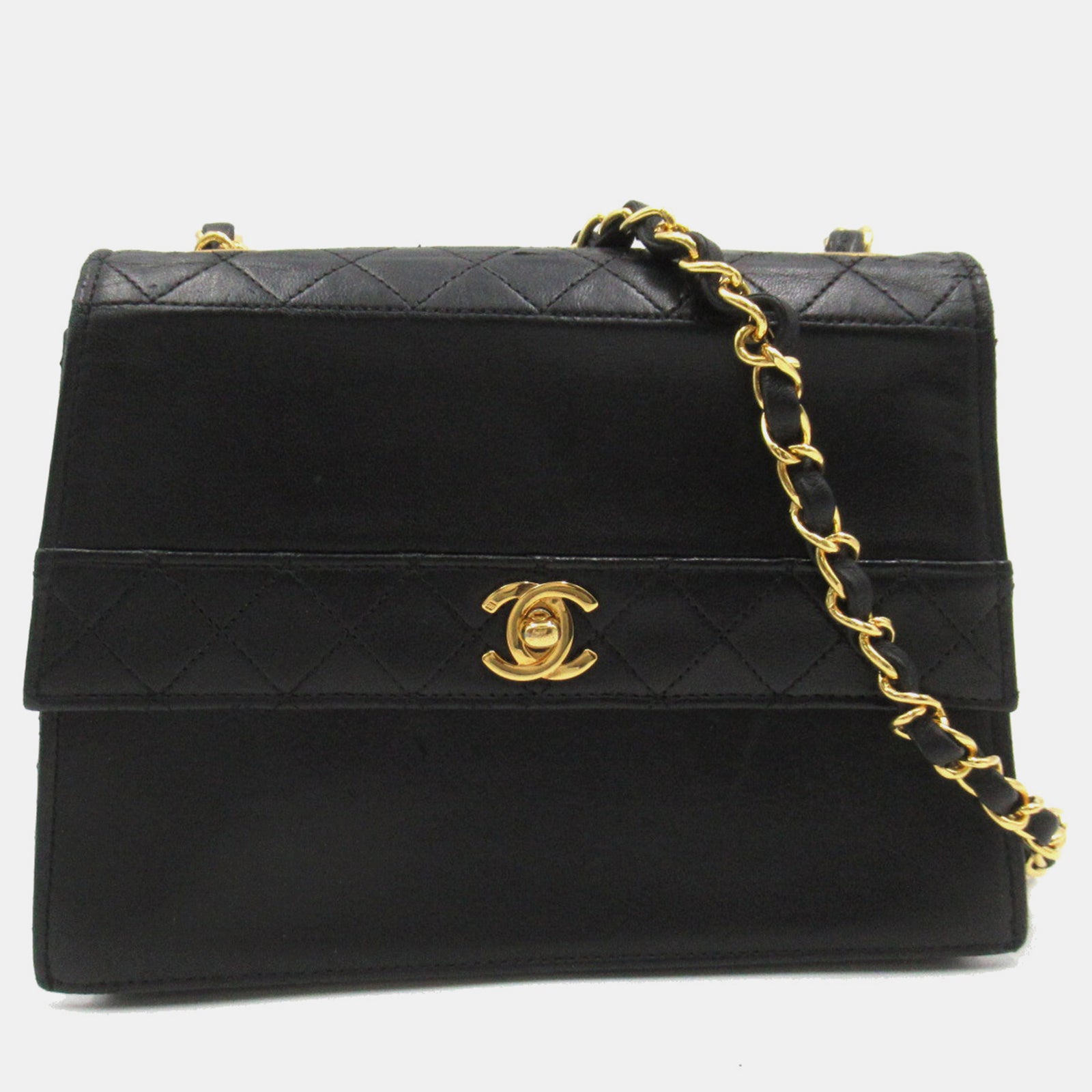 Chanel Schwarze CC-Trapez-Flap-Tasche aus gestepptem Lammleder