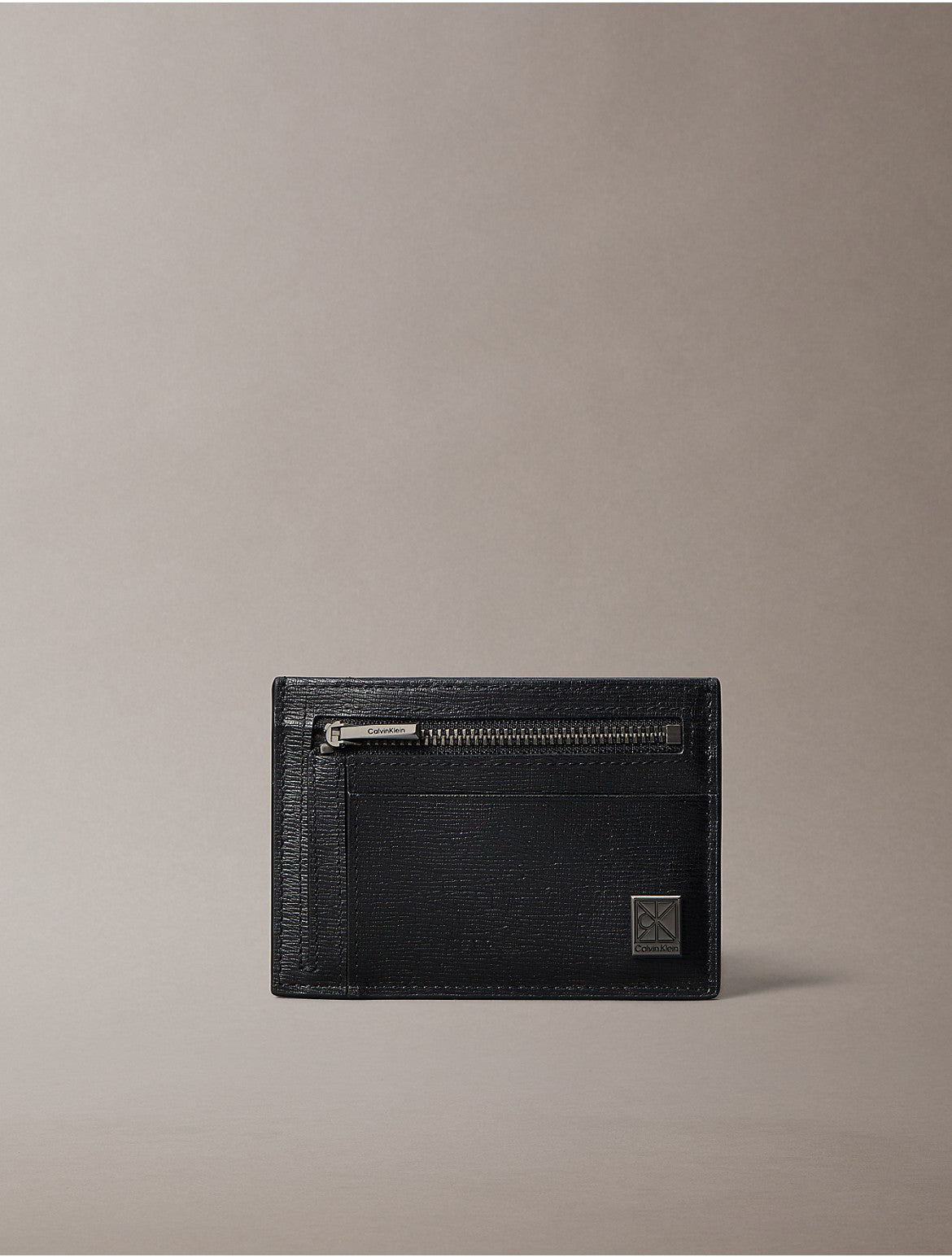 Calvin Klein Men's Emblem Logo Cardholder - Black
