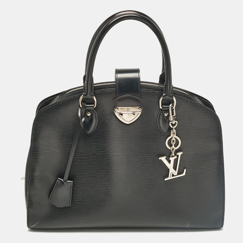Black Epi Leather Pont Neuf GM Bag