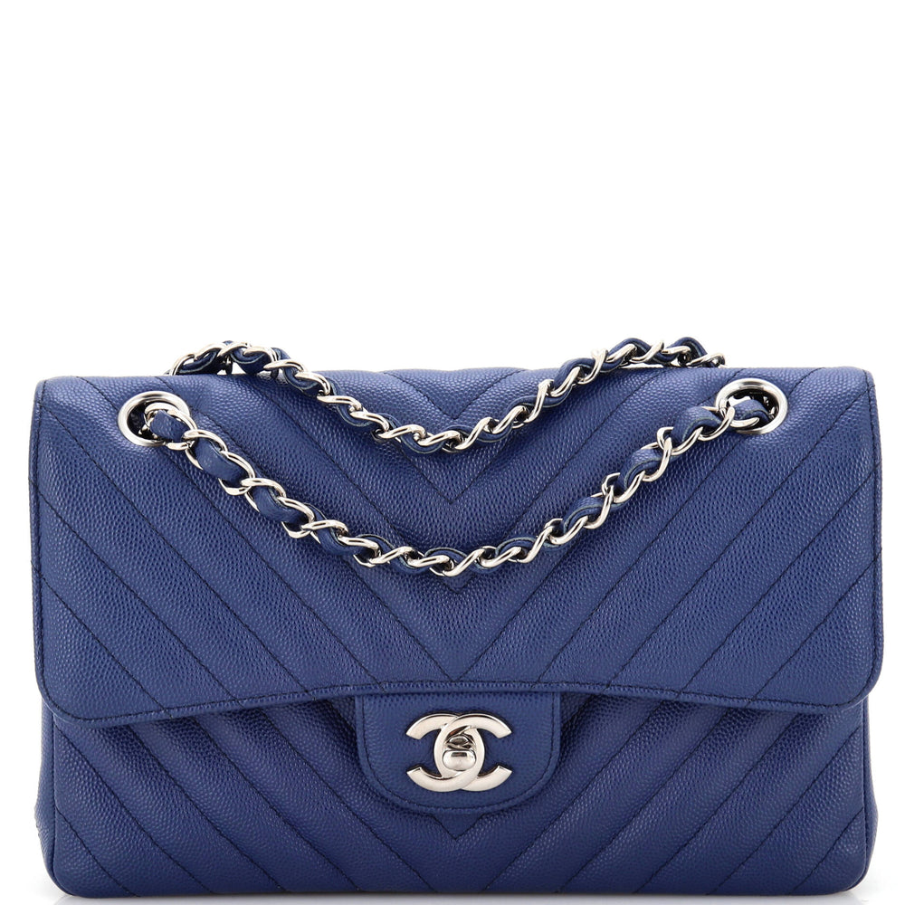 CHANEL Classic Double Flap Bag Chevron Caviar Medium