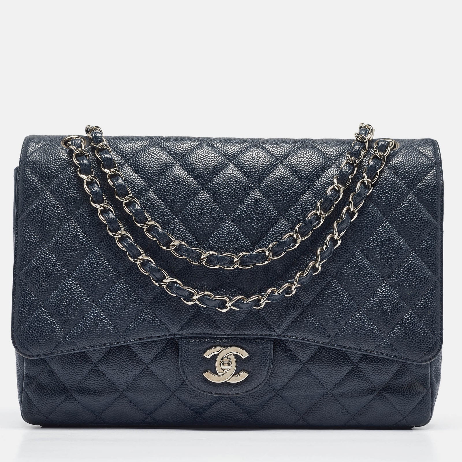 Chanel Klassische Maxi-Tasche mit einzelner Klappe aus gestepptem Kaviarleder in Marineblau