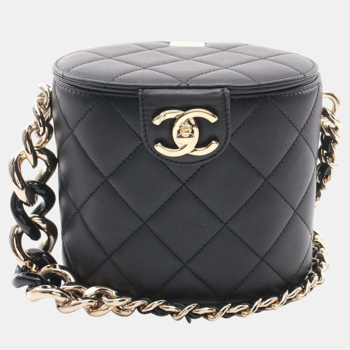 Chanel Black Lambskin Matelasse Shoulder Bag