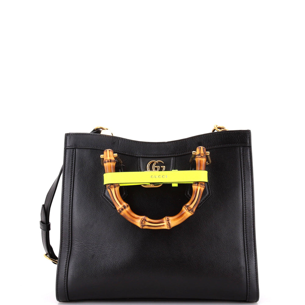 GUCCI Diana NM Tragetasche aus Leder mit Bambusgriff, klein