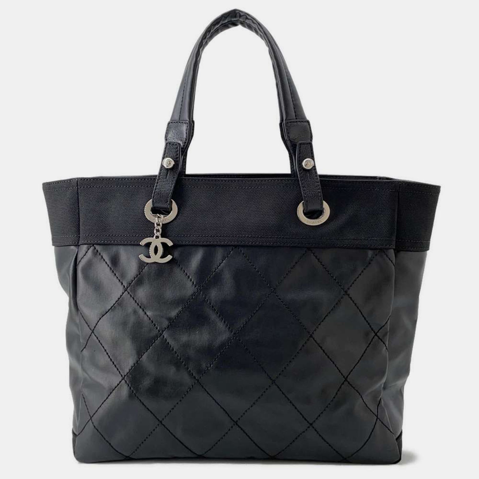 Chanel Schwarze Einkaufstasche Paris-Biarritz aus Leder und Canvas, Größe MM