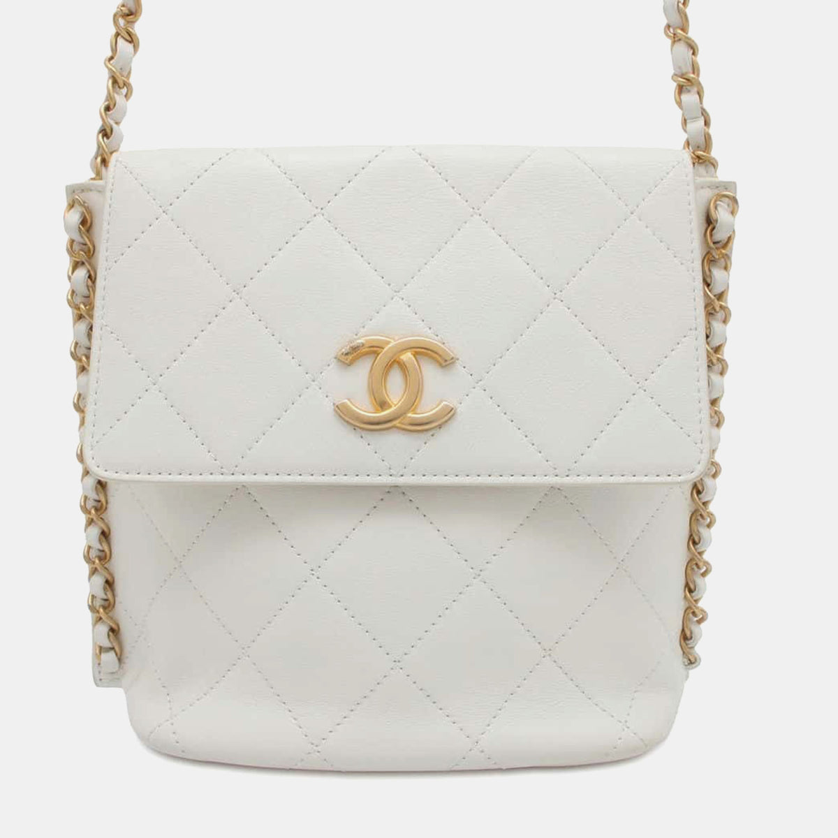 Chanel White Calf Leather Matelasse Hobo Chain Shoulder Bag