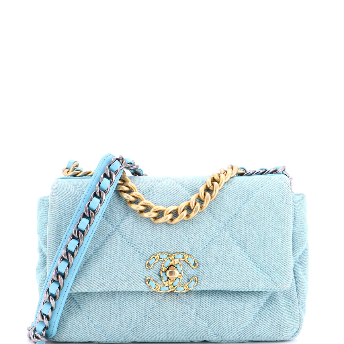 Chanel src:https://cdn.shopify.com/s/files/1/0384/0161/files/434564-1_20chanel_2019_20flap_20bag_20quilted_20denim_20medium_2d_0002.jpg