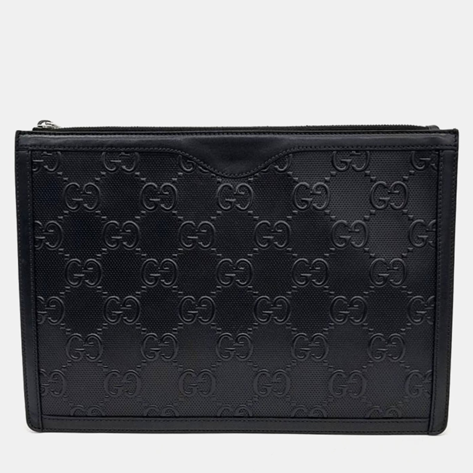 Gucci Clutch mit GG-Prägung