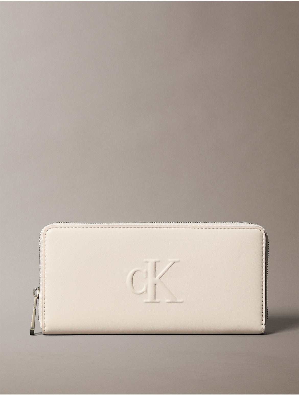 Calvin Klein Women's Sculpted Impression Zip Wallet - Pink