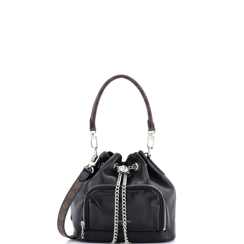 No Way Vibe Bucket Bag Leather with Monogram Detail