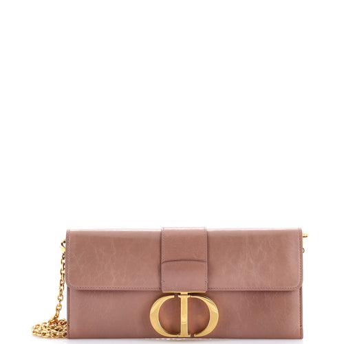 30 Montaigne Clutch Leather
