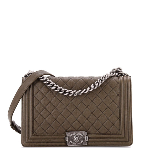 CHANEL Boy Flap Bag Quilted Caviar New Medium
